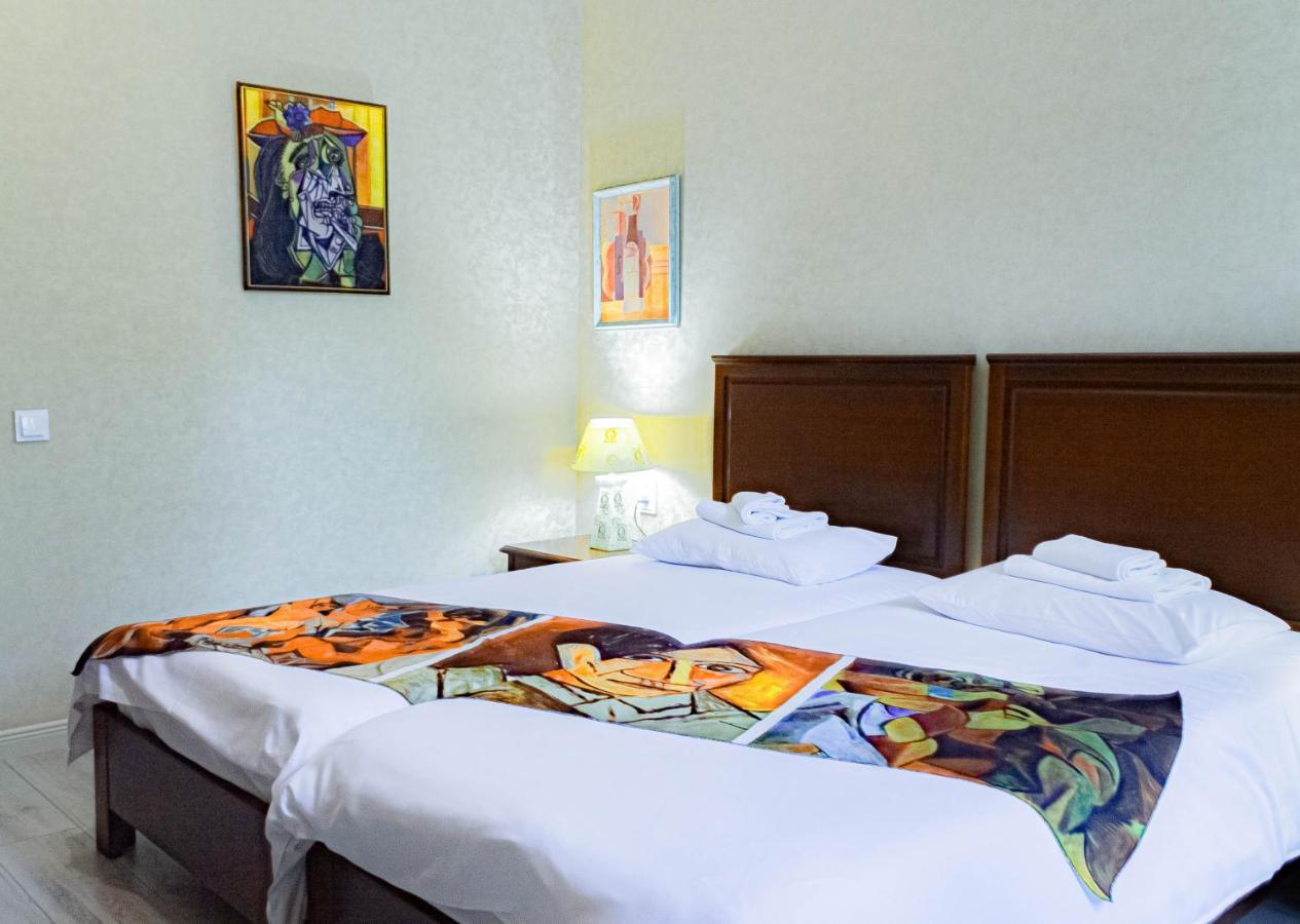 Small Twin Room
