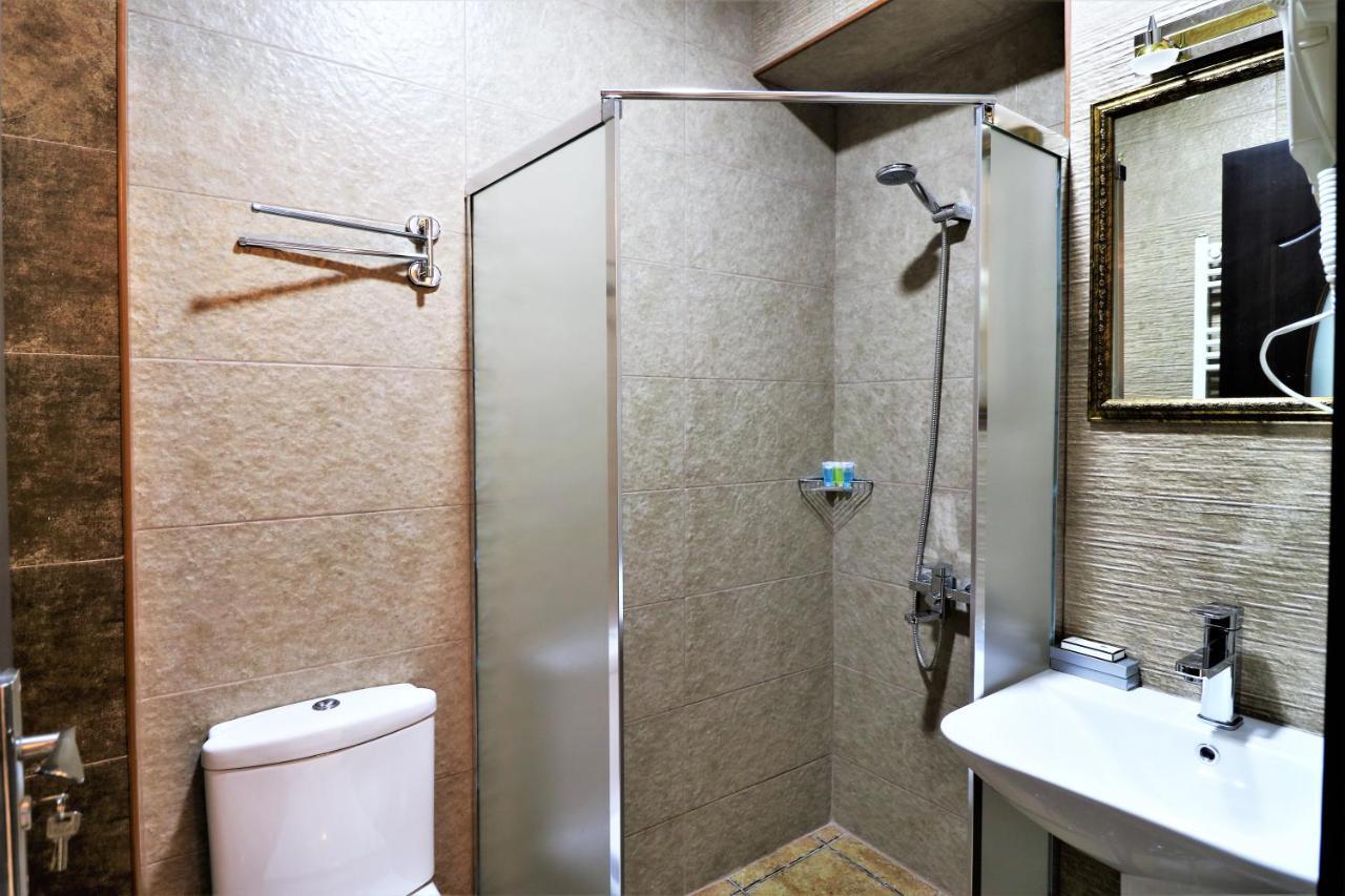 Small Twin Room