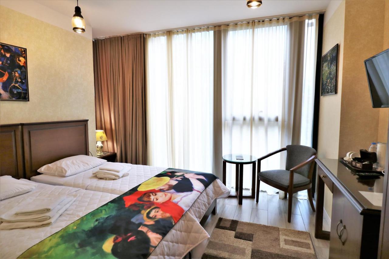 Small Twin Room